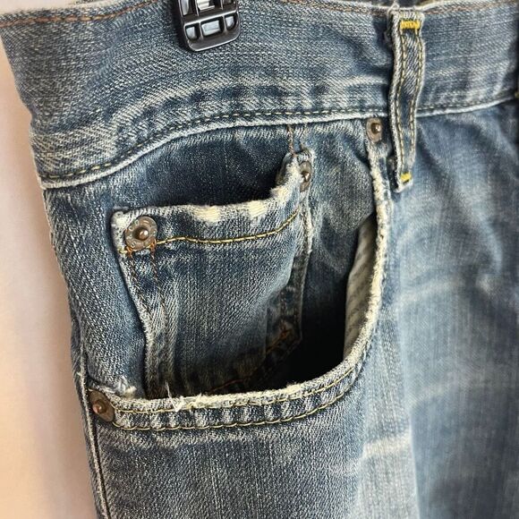 Levi’s Jeans Men’s Size W32 L34 Blue Denim Low Rise Bootcut Stretch Medium Wash - Picture 9 of 13